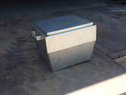 Custom stainless steel juice cooler with hinge