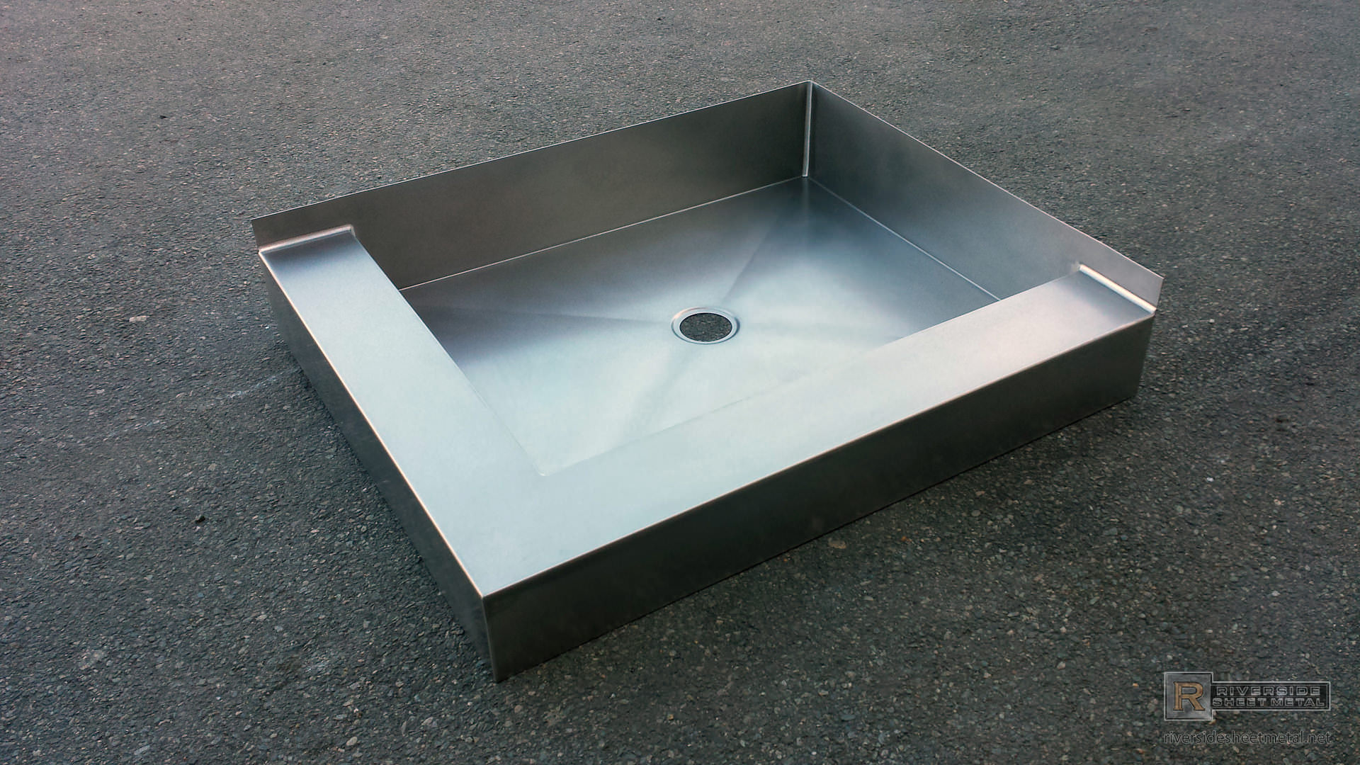 Stainless steel shower floor base (shower pan)
