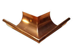 Half round gutter outside box miter