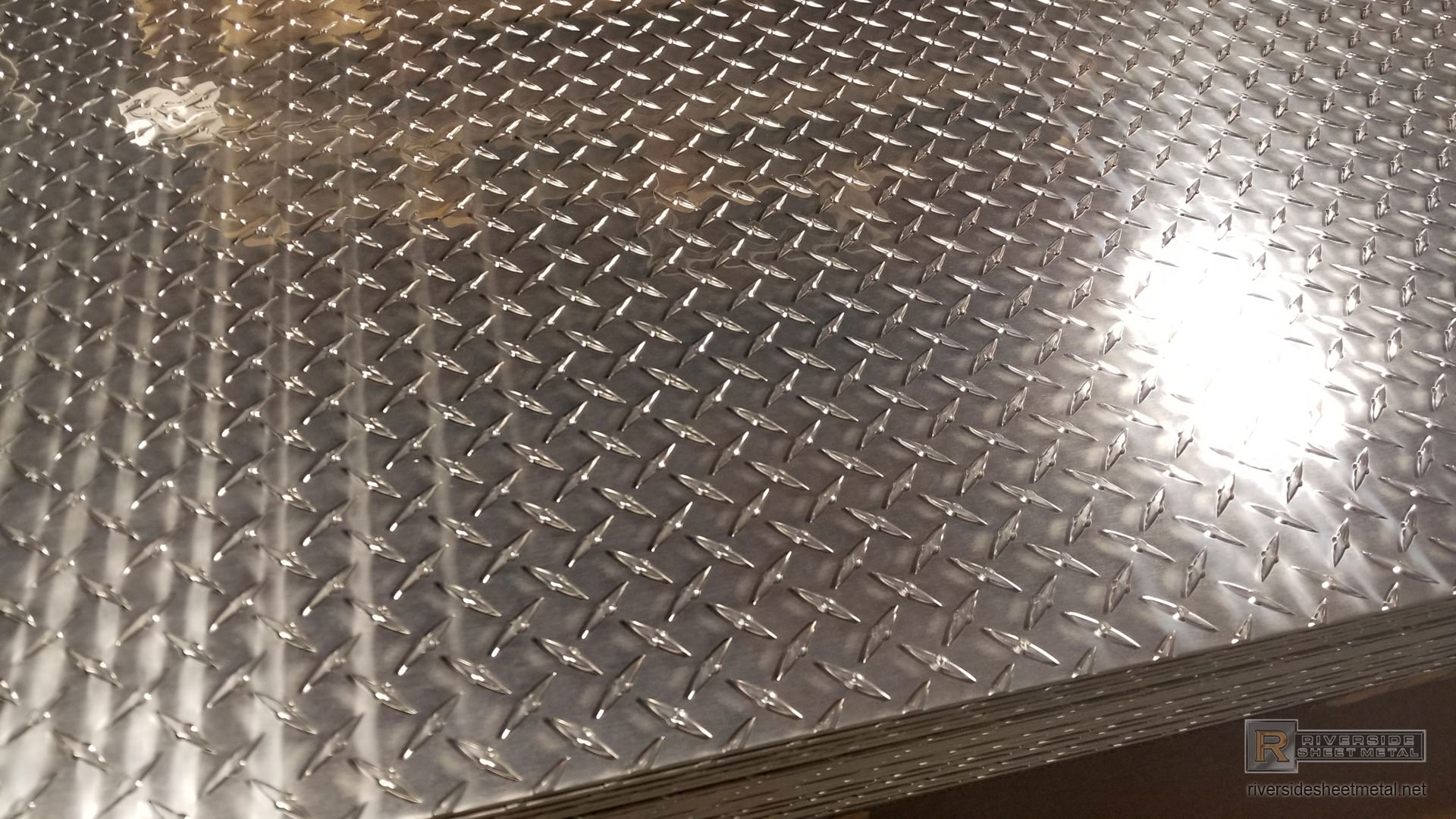 Diamond Plate Aluminum Sheets 1/8", 3/16" and 1/4" Tread Plate
